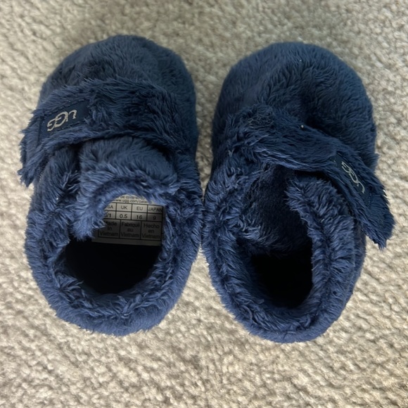 UGG Baby Bootie Bixbee, NAVY EUC, Size 0-1 - Picture 3 of 7